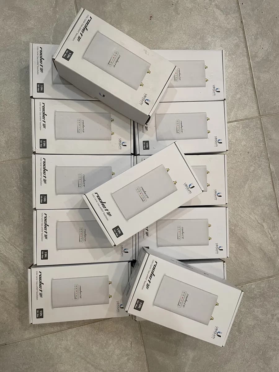Ubiquiti RocketM5 5GHz Radio thumbnail 2