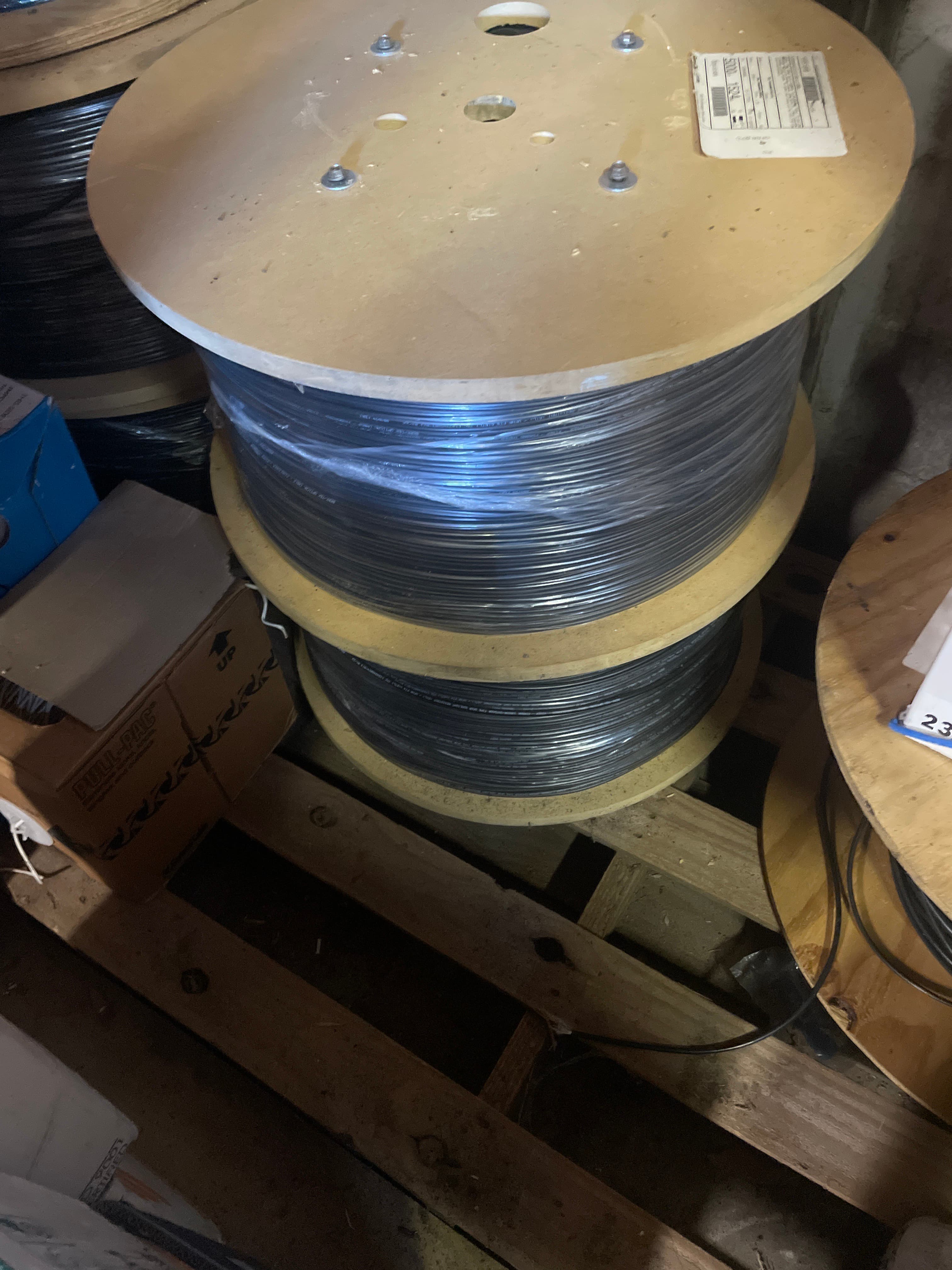 Berk-Tek OS2 Single-Mode Fiber Reel - 5070 ft thumbnail 2